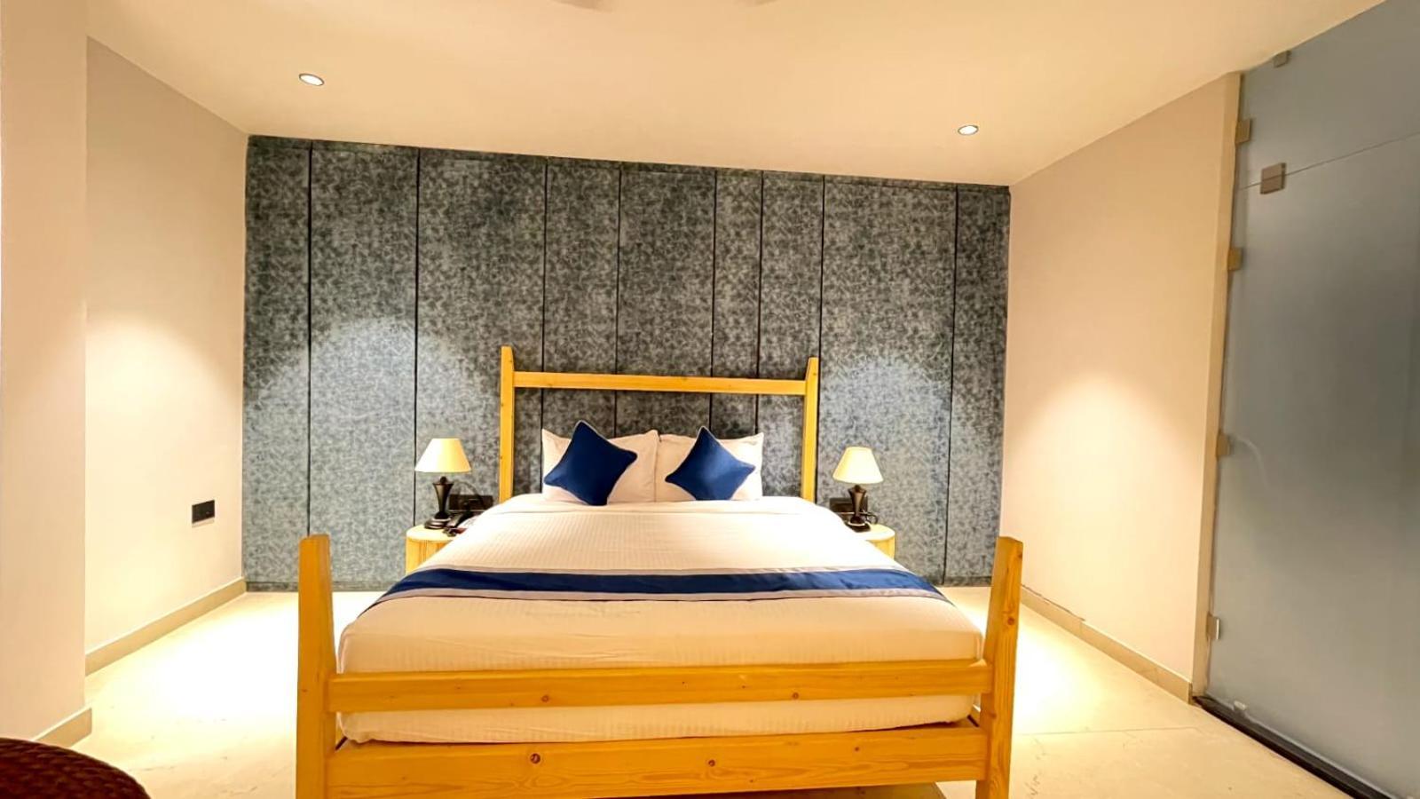V Hotels And Resorts Chirala Exterior photo
